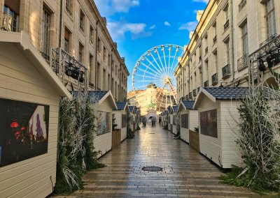 March&eacute; de No&euml;l et rue Royale