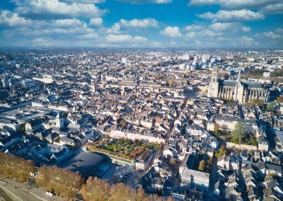 Centre ville d&rsquo;Orl&eacute;ans vu de drone