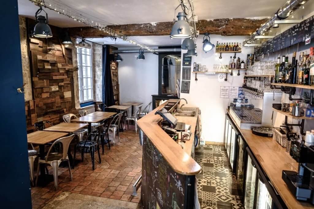 Bar les Dix F&ucirc;ts